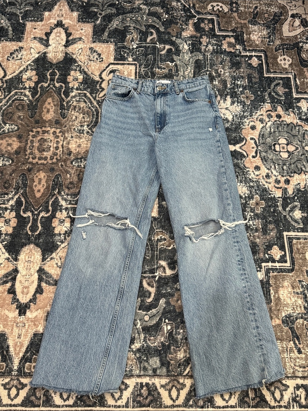 Zara Distressed  Women’s Jeans